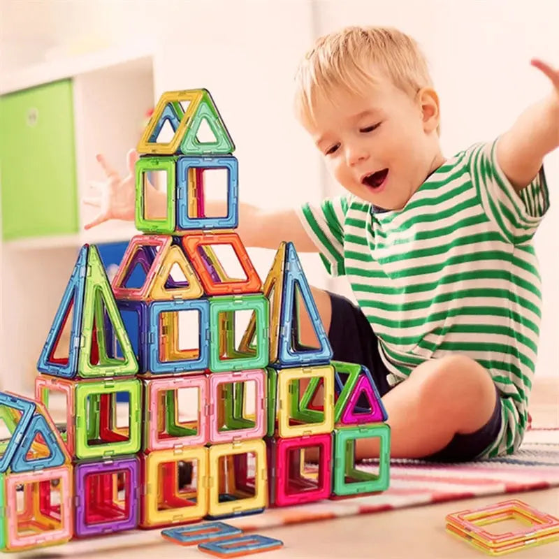 Magnetic Building Blocks - Seaside-Montessori