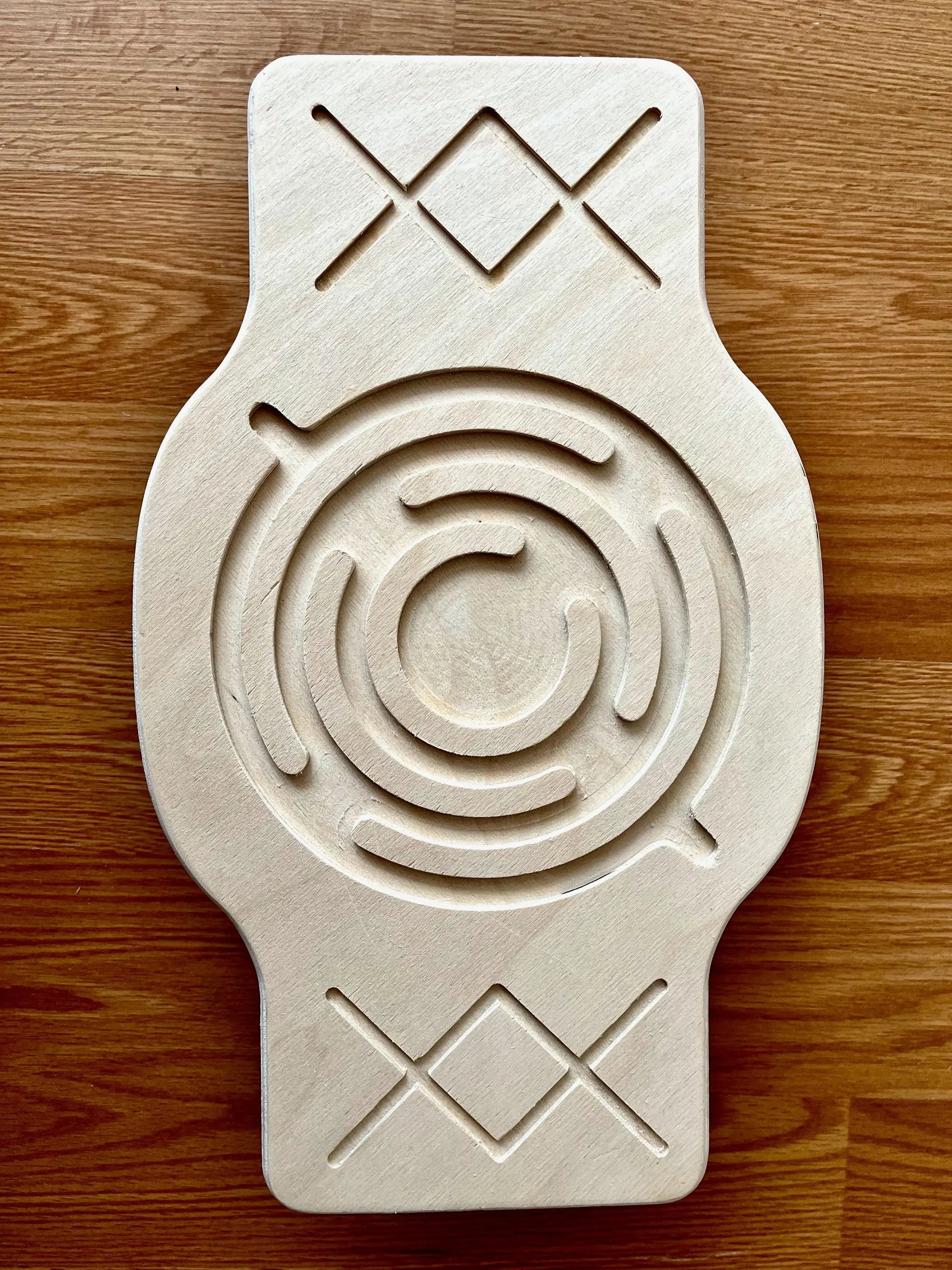 Maze Wooden Balance Board Seaside-Montessori