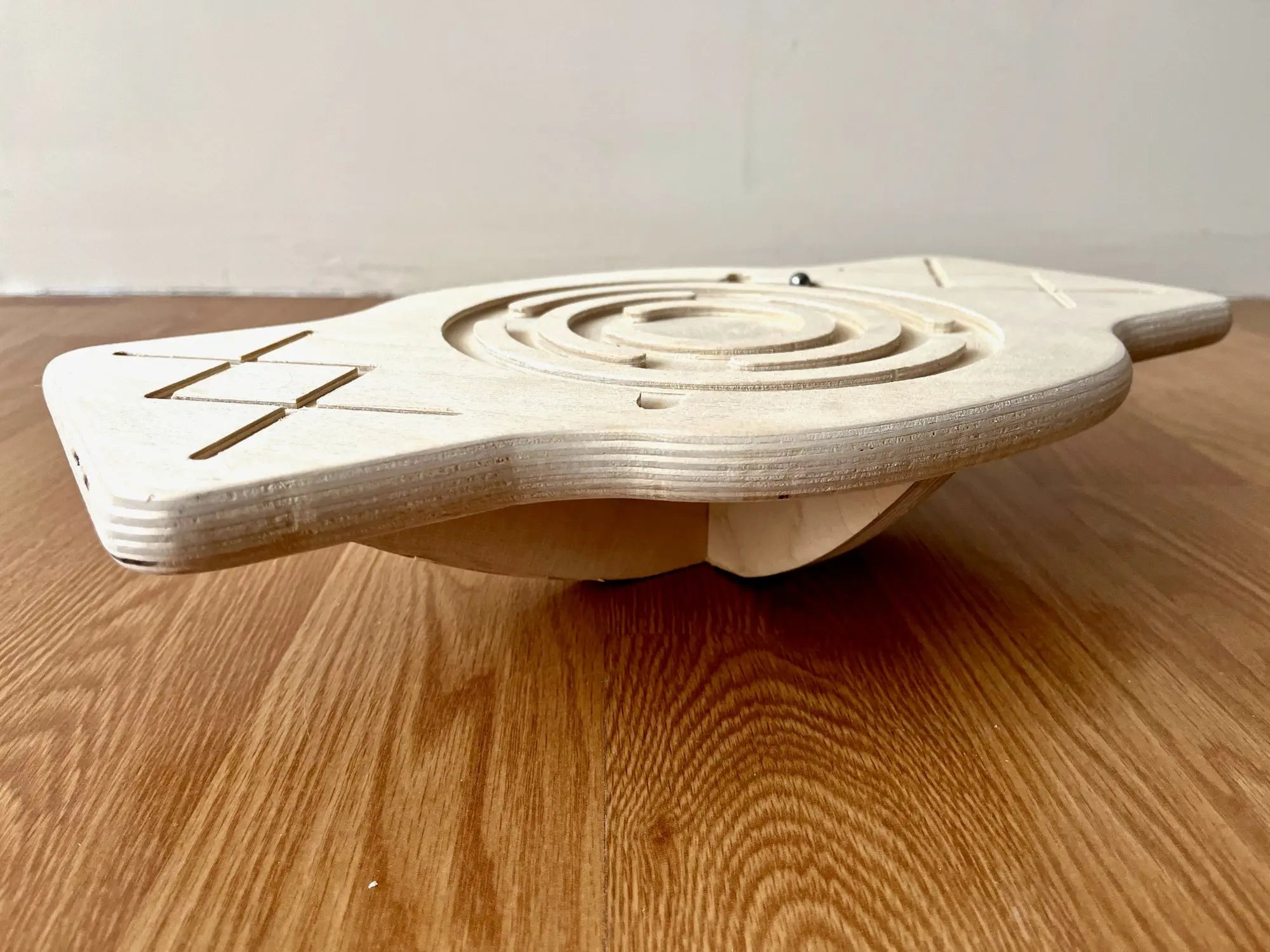 Maze Wooden Balance Board Seaside-Montessori