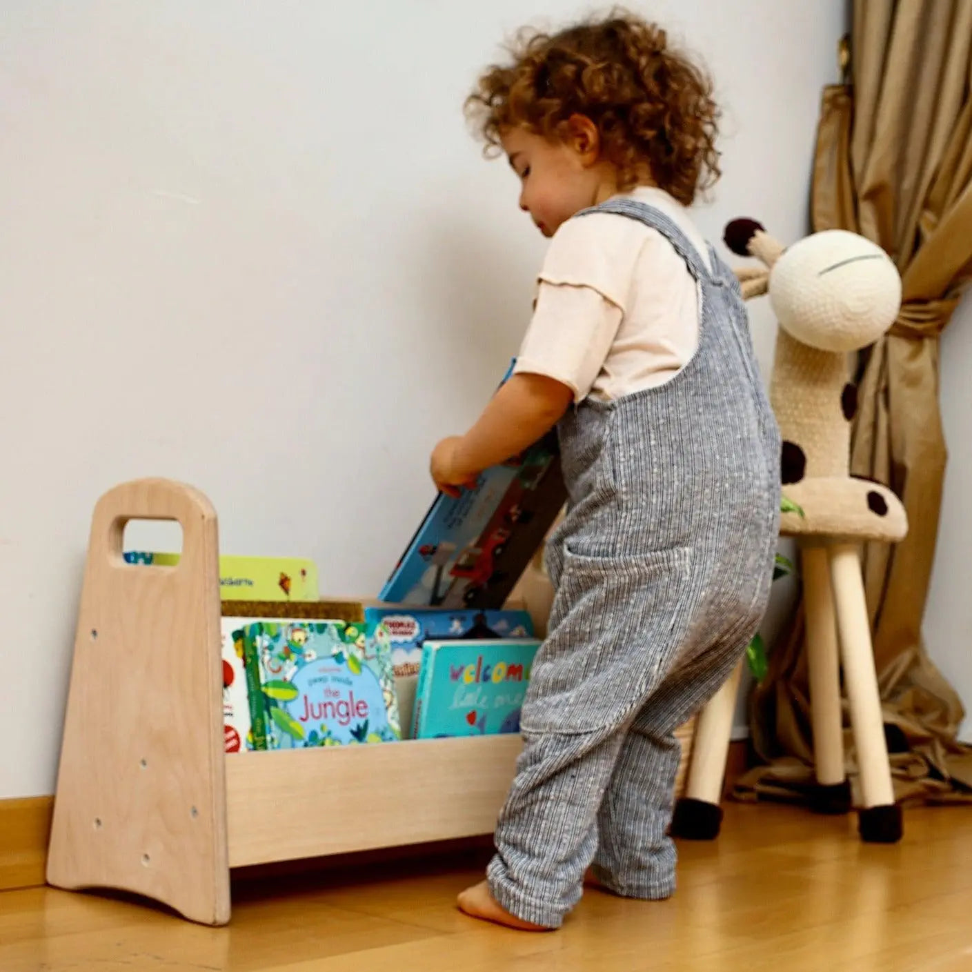 Wooden Bookshelf Seaside-Montessori