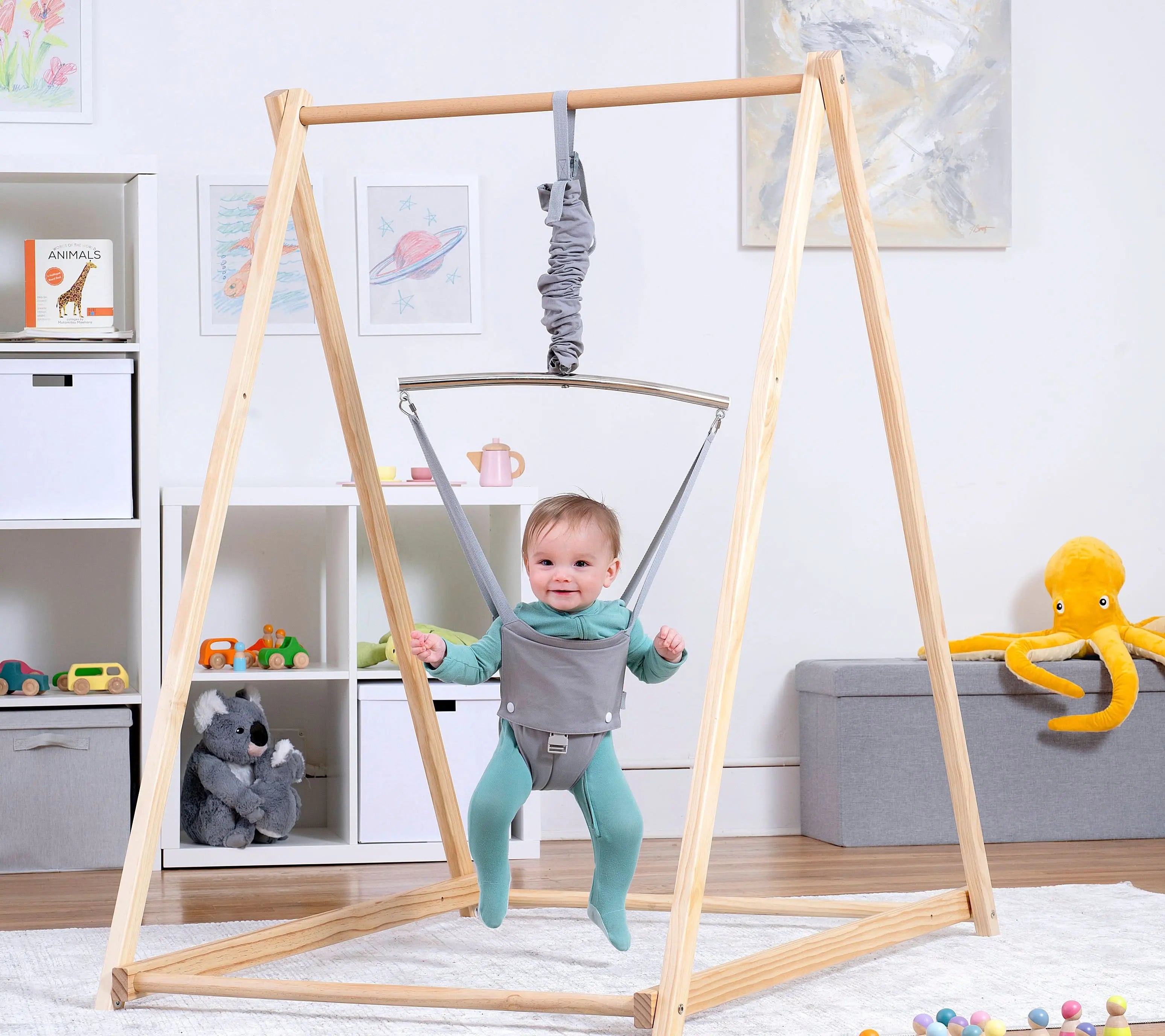 Tulip | Foldable Baby Bouncer - Gray Avenlur.com