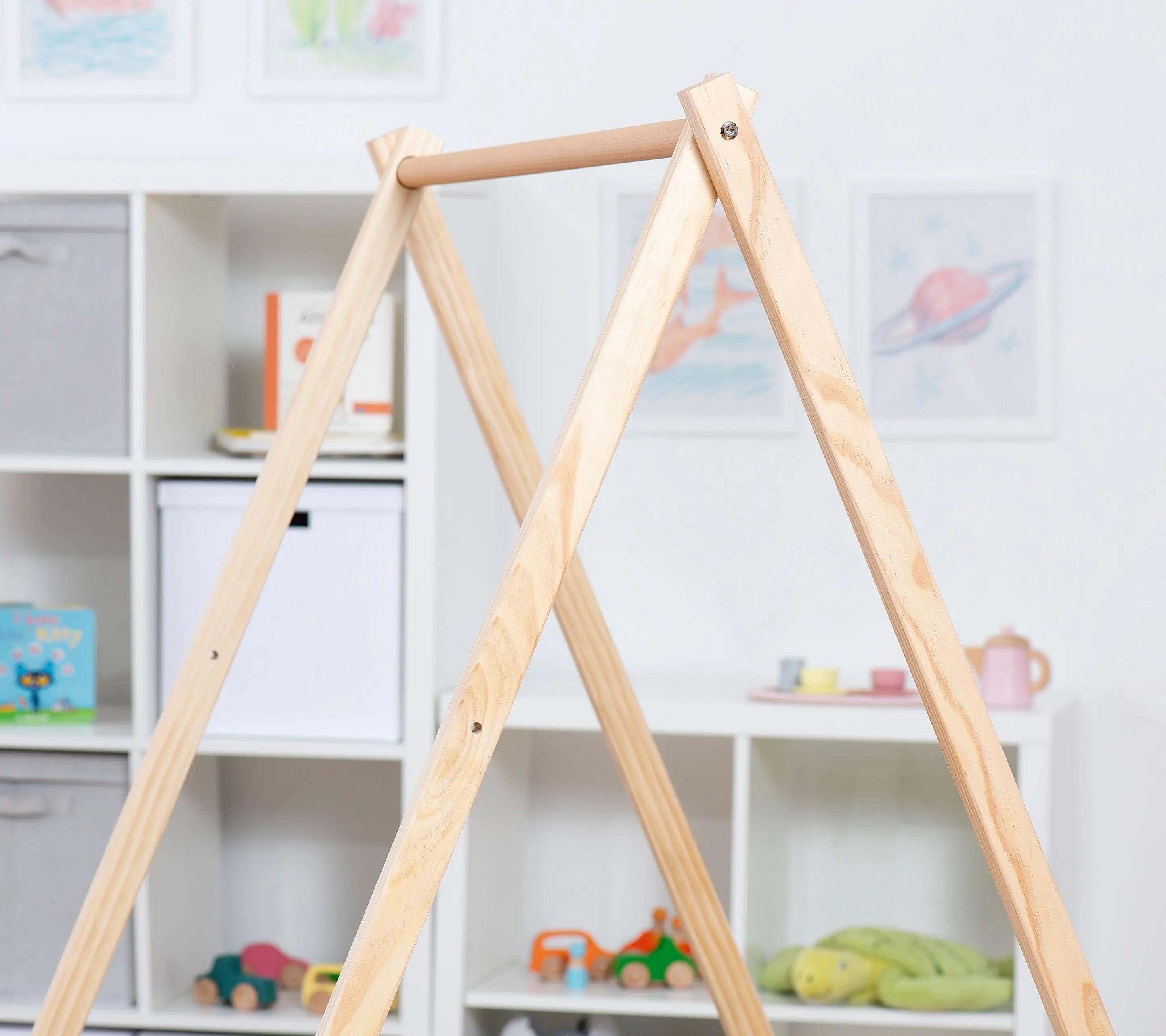 Tulip | Foldable Baby Bouncer - Gray Avenlur.com