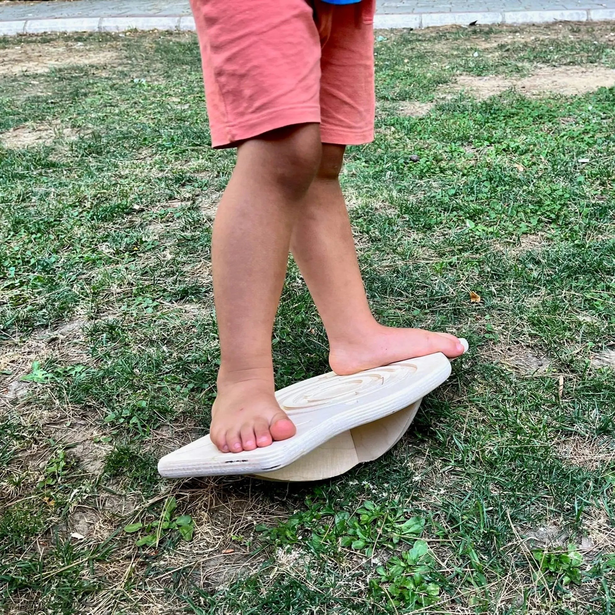 Maze Wooden Balance Board Seaside-Montessori
